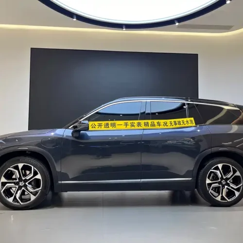 900x675_0_q87_c42_autohomecar__ChxpVmkhOC2AFonwAAZTTkjO-tk724.jpg.webp Used NIO ES8 2020 450KM seven-seater version