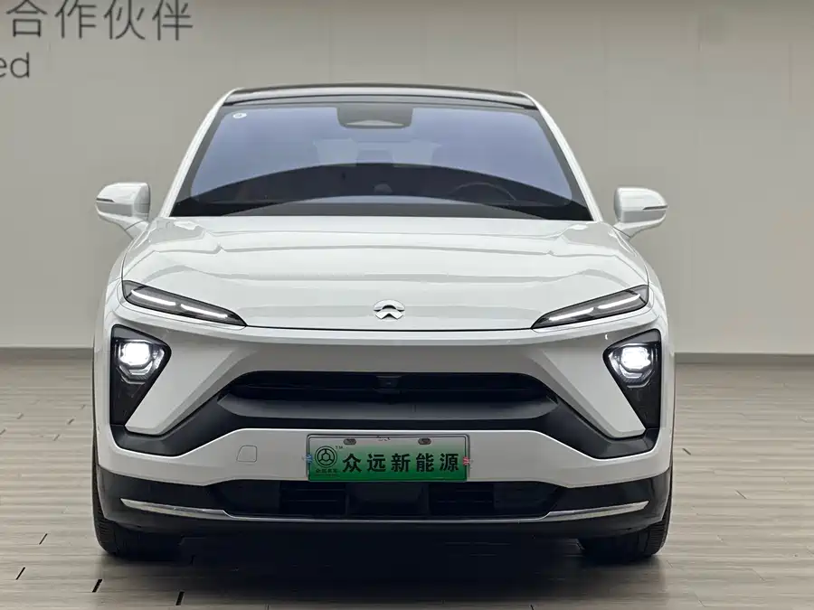 900x675_0_q87_c42_autohomecar__ChxpVmkhgCmASjC7AAYnR2VorXQ196.jpg.webp Used NIO EC6 2020 615KM Performance Edition