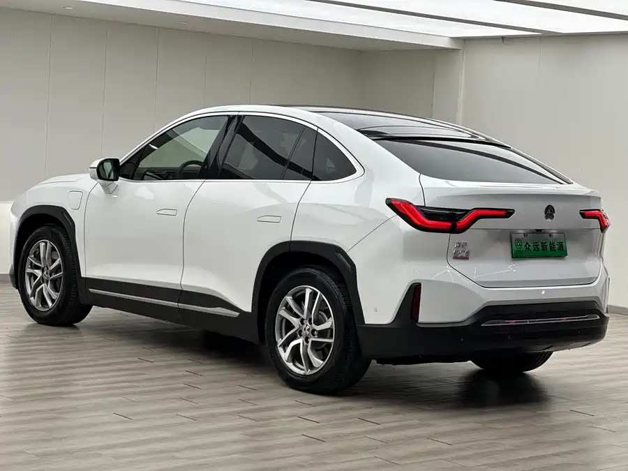 900x675_0_q87_c42_autohomecar__ChxpVmkhgCuARsaRAAiUfaudbN8711.jpg.webp Used NIO EC6 2020 615KM Performance Edition