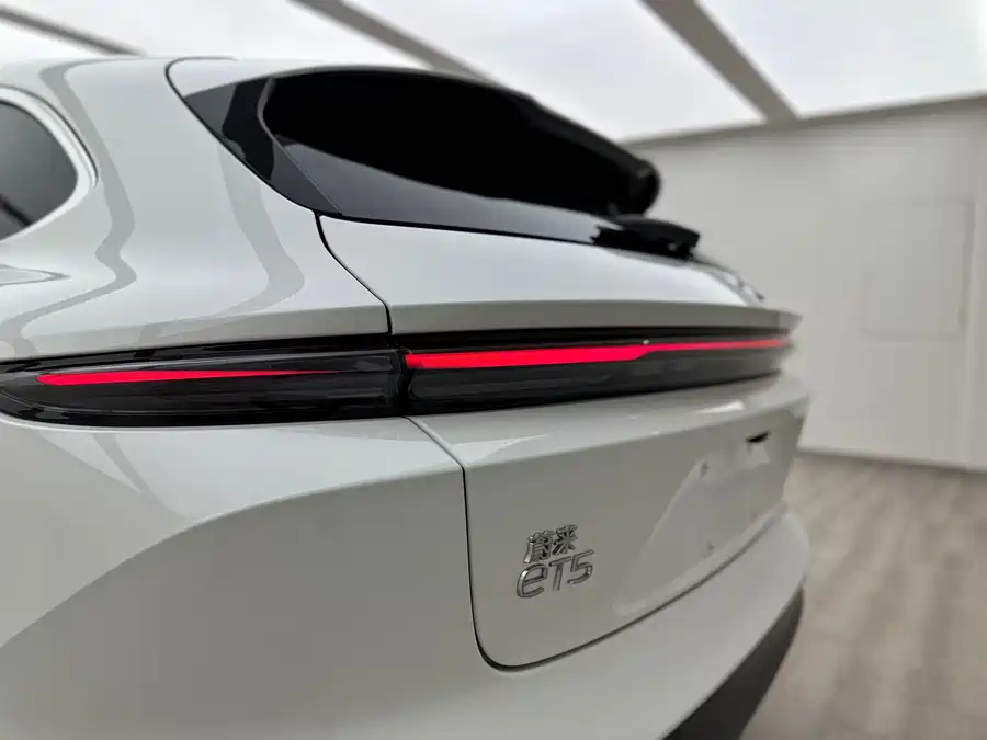 Used NIO ET5T 2023 model 100kWh Touring