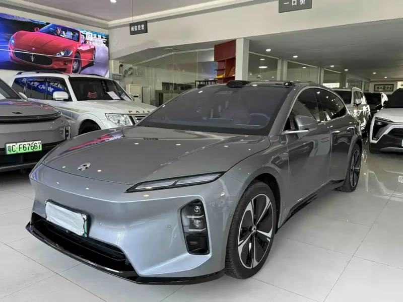 900x675_0_q87_c42_autohomecar__ChxpVmkkV7uAdxAeAAVWJebn81A449.jpg.webp Used NIO ET5T 2025 75kWh Touring