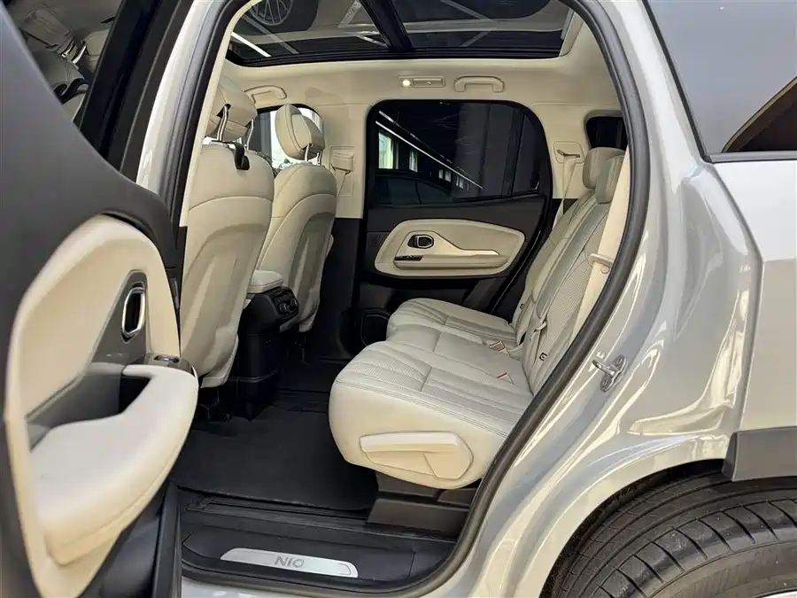 900x675_0_q87_c42_autohomecar__ChxpVmkkZIWAGukTAAHzOoTwTHA630.jpg.webp Used NIO ES8 2018 Founder Edition