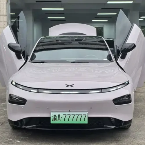 900x675_0_q87_c42_autohomecar__ChxpVmklDPyAP2RYAAVYqOrehMA249.jpg.webp Used Xpeng P7 2021 670E Pengyi Edition