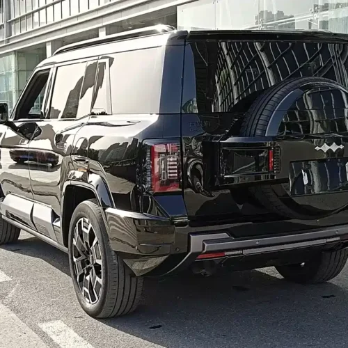 900x675_0_q87_c42_autohomecar__ChxpVmkmakCAZInaAApVyDbwNck212.jpg.webp Used BYD Leopard 8 2025 Zhiyong flagship version 7 seats