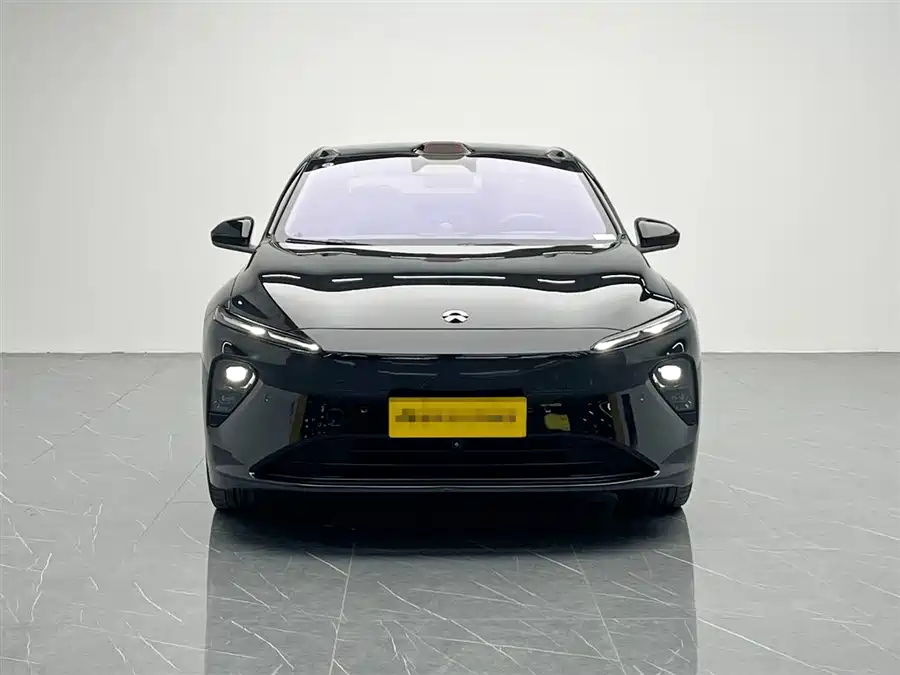 900x675_0_q87_c42_autohomecar__ChxpVmkoD72AEmHCAAE93BsFjKk265.jpg.webp Used NIO ET7 2022 model 100kWh first edition