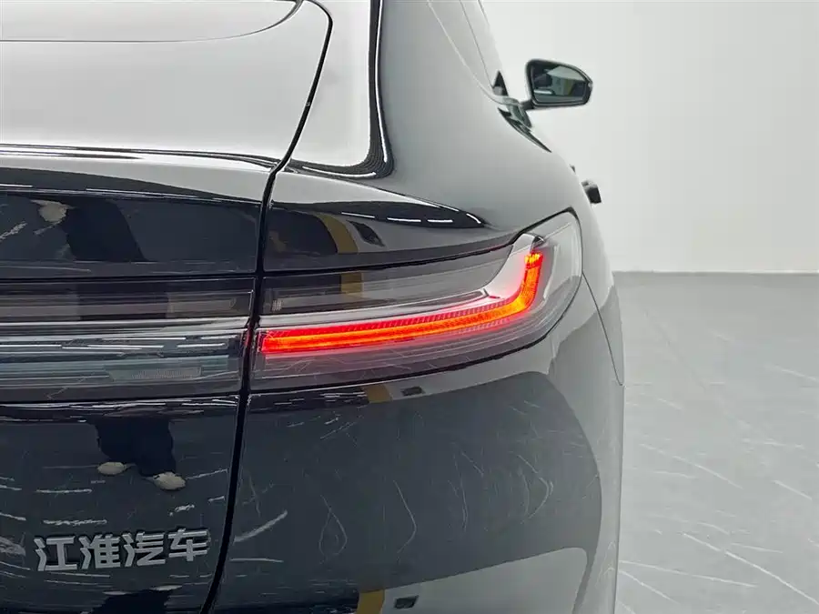 900x675_0_q87_c42_autohomecar__ChxpVmkoD7qAVM2ZAAFxlKrIjyc403.jpg.webp Used NIO ET7 2022 model 100kWh first edition