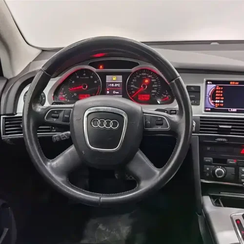 900x675_0_q87_c42_autohomecar__ChxpVmkoFXmAC7nxAAHIvajAMB4030.jpg.webp Used Audi A6L 2011 2.0 TFSI automatic standard