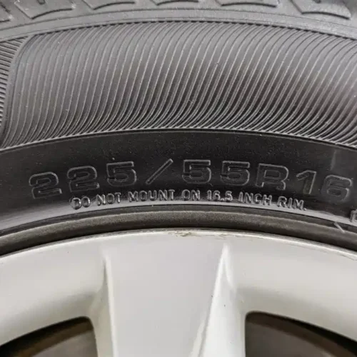 900x675_0_q87_c42_autohomecar__ChxpVmkoFYyAfgjjAAIjAzMnb9s278.jpg.webp Used Audi A6L 2011 2.0 TFSI automatic standard