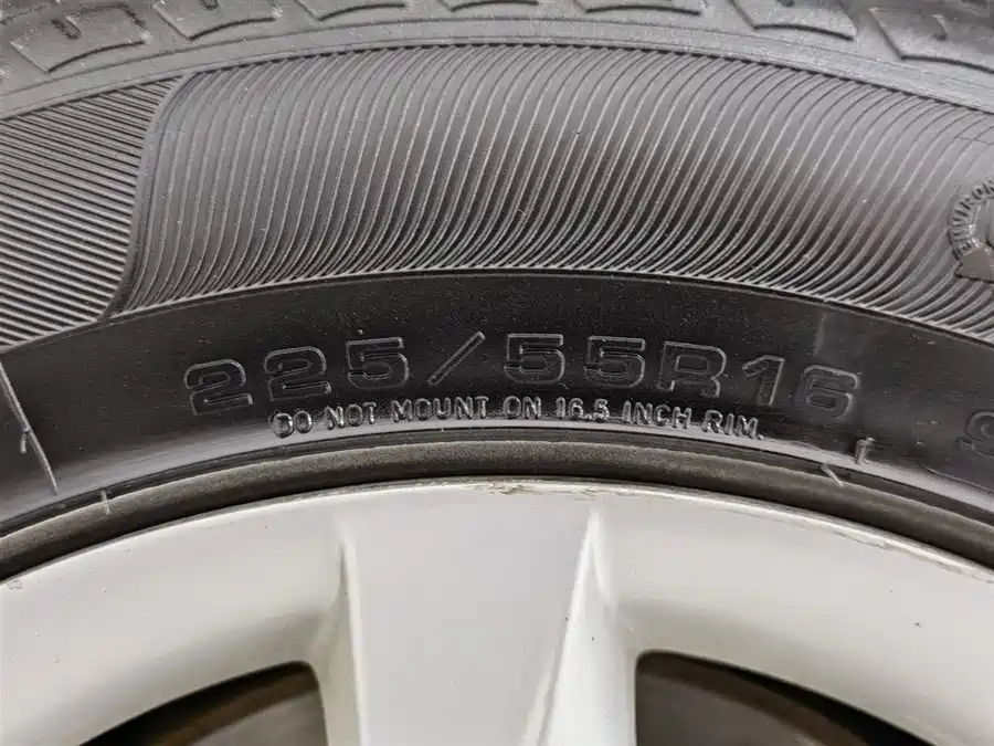 900x675_0_q87_c42_autohomecar__ChxpVmkoFYyAfgjjAAIjAzMnb9s278.jpg.webp Used Audi A6L 2011 2.0 TFSI automatic standard