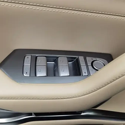 900x675_0_q87_c42_autohomecar__ChxpVmkoZceATlFgAAFU7YJaYLw733.jpg.webp Used BYD Leopard 8 2025 Zhiyong flagship version 7 seats