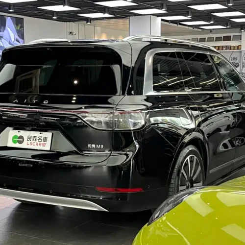 900x675_0_q87_c42_autohomecar__ChxpVmkpSKOAQxCgAAlktW21Fns504.jpg.webp Used AITO M9 2024 extended range Ultra version 52kWh 5-seater version