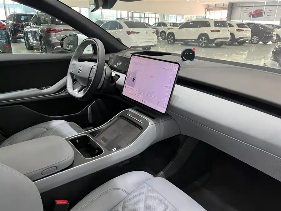 Used NIO ET5T 2025 75kWh Touring