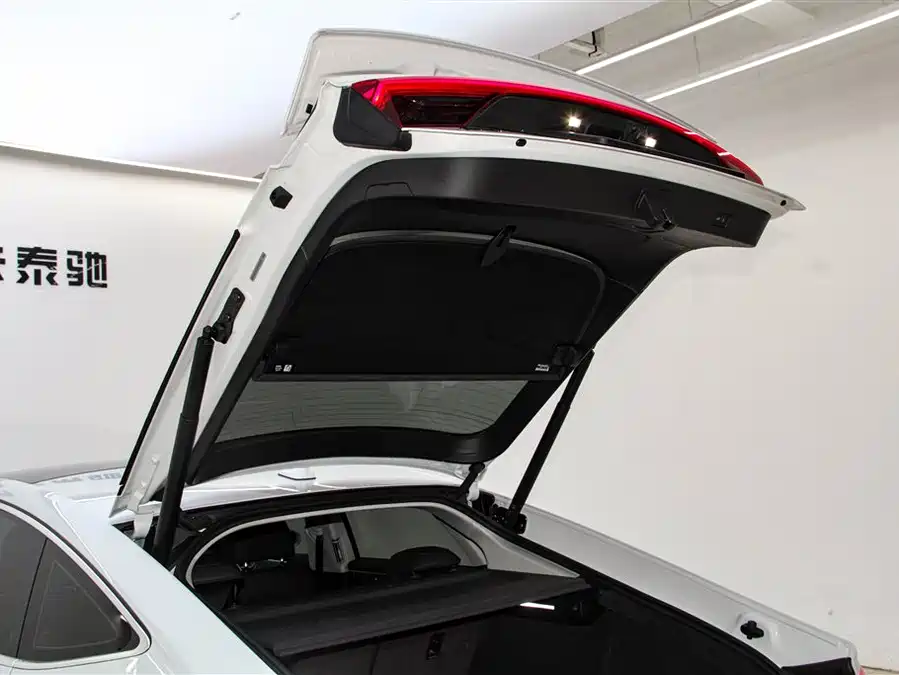 900x675_0_q87_c42_autohomecar__ChxpVmkpWz2AOYviAAE4ln05jTg827.jpg.webp Used Audi A7 2023 45 TFSI Premium Selection