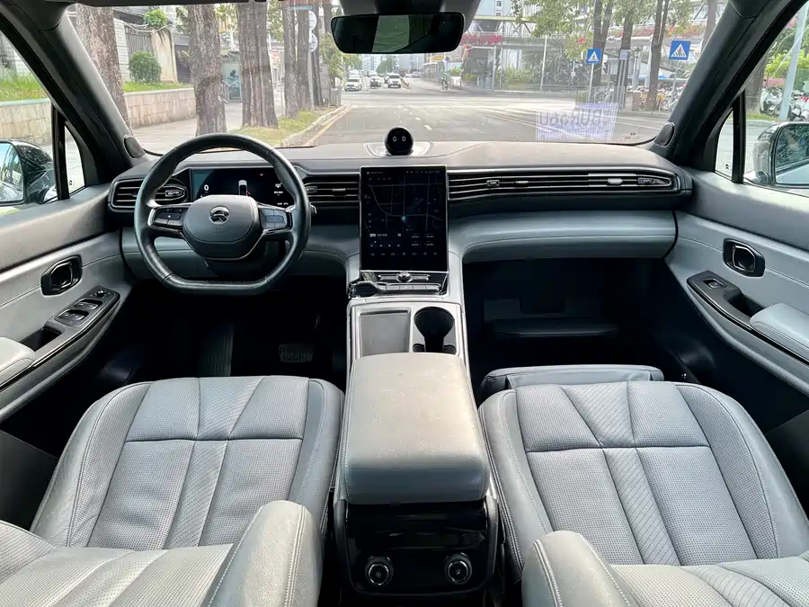 900x675_0_q87_c42_autohomecar__ChxpVmkqg56AHWyhAAydXY1nkfA494.jpg.webp Used NIO ES8 2022 75kWh six-seater version