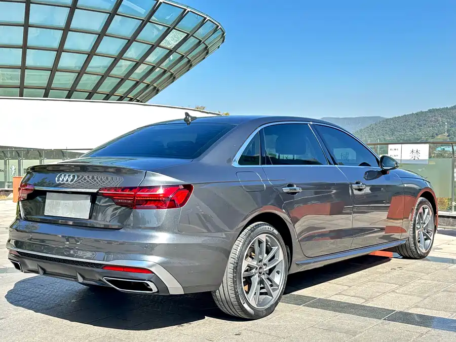 Used Audi A4L 2022 40 TFSI Fashionable and Dynamic