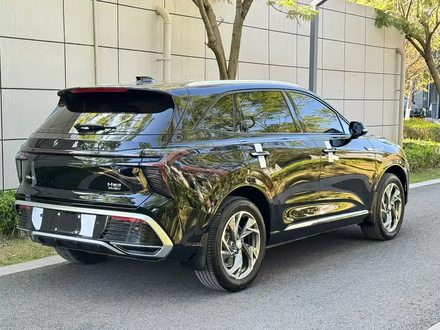 900x675_0_q87_c42_autohomecar__ChxpVmks49iAUdLsAAXBSwD1ZHg067.jpg.webp Used Hongqi HS3 PHEV 2024 115km Jinwei Edition