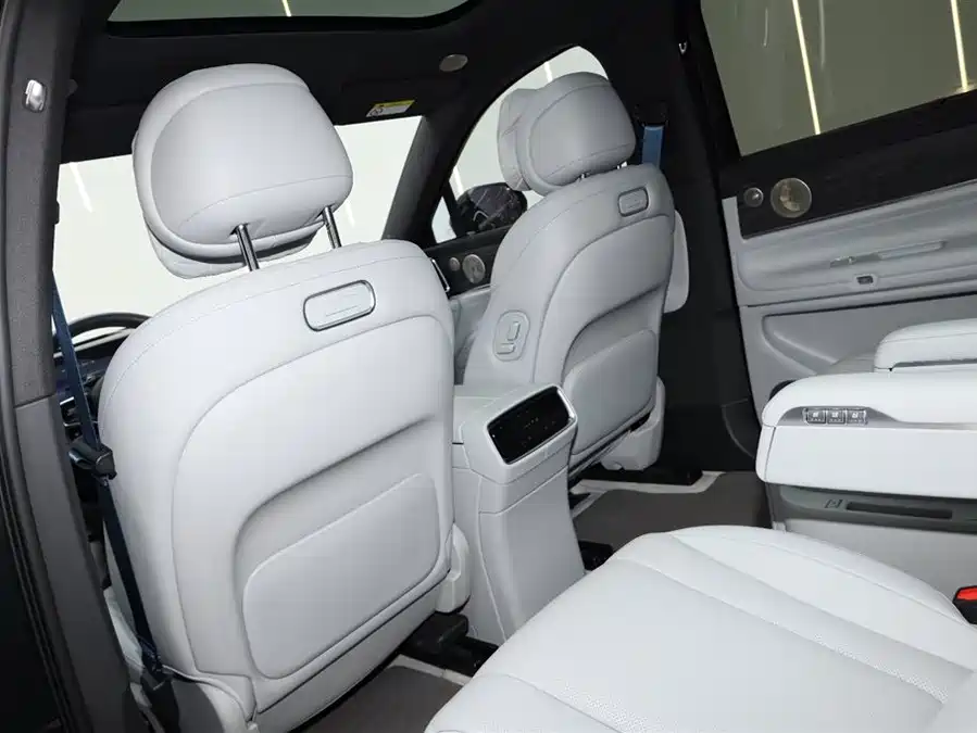 900x675_0_q87_c42_autohomecar__ChxpVmkun2WAeVPXAAFBhW1RyfY438.jpg.webp Used AITO M9 2024 extended range Ultra version 42kWh 6-seater version