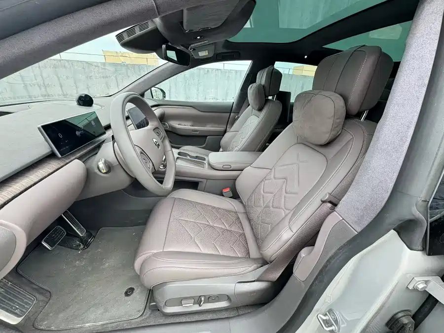 900x675_0_q87_c42_autohomecar__ChxpVmkvz7WAdqQyAAapS3dsVFM118.jpg.webp Used NIO ET7 2024 75kWh Executive Signature Edition