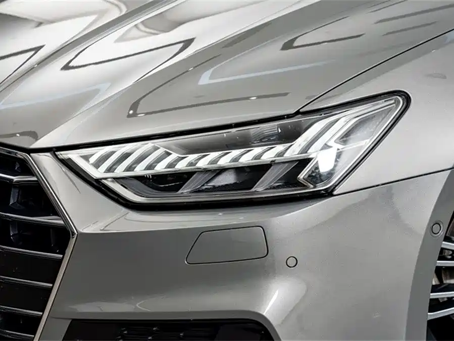 900x675_0_q87_c42_autohomecar__ChxpVmkxHOeAJQswAAGlu_-EAjY268.jpg.webp Used Audi A7 2023 45 TFSI Premium Selection