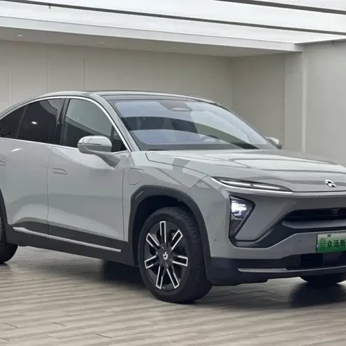 900x675_0_q87_c42_autohomecar__ChxpVmkxPbSAJ4MaAAgwRWjM77Y998.jpg.webp Used NIO EC6 2020 615KM Performance Edition