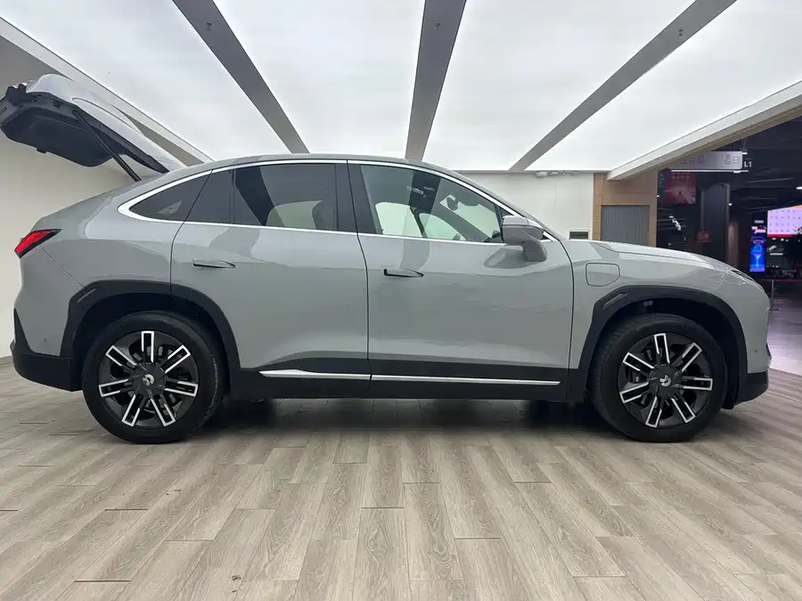 900x675_0_q87_c42_autohomecar__ChxpVmkxPbaAYwEOAAg00CMbLig084.jpg.webp Used NIO EC6 2020 615KM Performance Edition