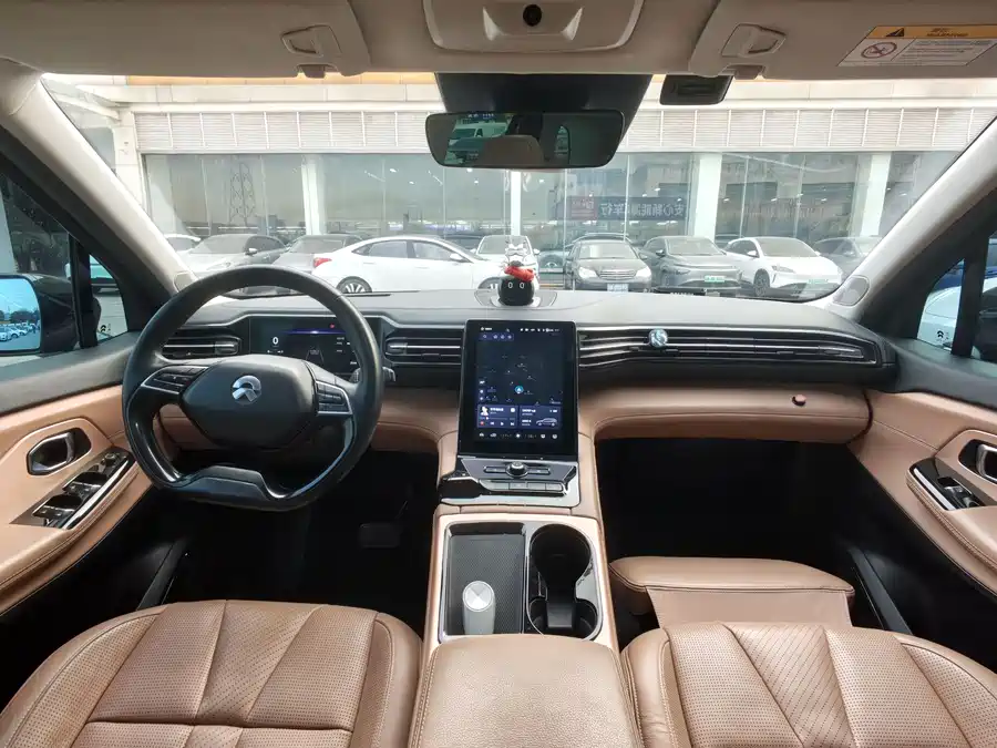 900x675_0_q87_c42_autohomecar__ChxpVmkxVdiABebdAAbH3uRJggg195.jpg.webp Used NIO ES8 2018 model 355KM base version six-seater version