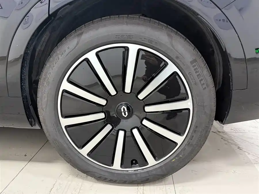 900x675_0_q87_c42_autohomecar__ChxpVmkxXXiAaBjgAAHYw5BIei0393.jpg.webp Used AITO M9 2024 extended range Ultra version 42kWh 6-seater version