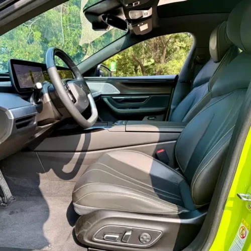 900x675_0_q87_c42_autohomecar__ChxpVmkyWc6Ab2LBAArifZ63GBw949.jpg.webp Used Xpeng P7 2022 670E+ Pengyi Edition