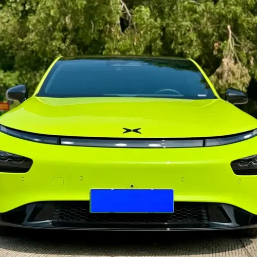 900x675_0_q87_c42_autohomecar__ChxpVmkyWcqAXEQCAAevNazQSyE627.jpg.webp Used Xpeng P7 2022 670E+ Pengyi Edition