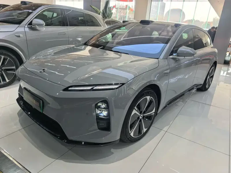 900x675_0_q87_c42_autohomecar__ChxpVmkyYhGAbwgMAAe_XH9zpAU509.jpg.webp Used NIO ET5T 2025 75kWh Touring