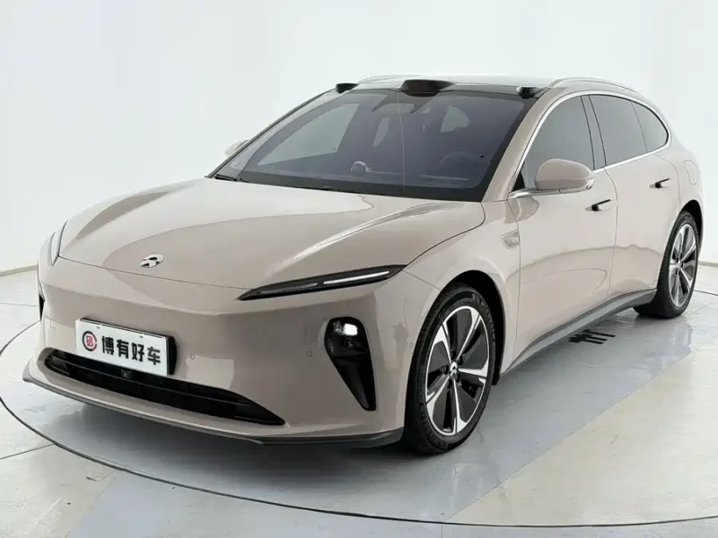 900x675_0_q87_c42_autohomecar__ChxpVmlA-0KAZTp8AAP81H_y-gA477.jpg.webp Used NIO ET5T 2023 model 100kWh Touring