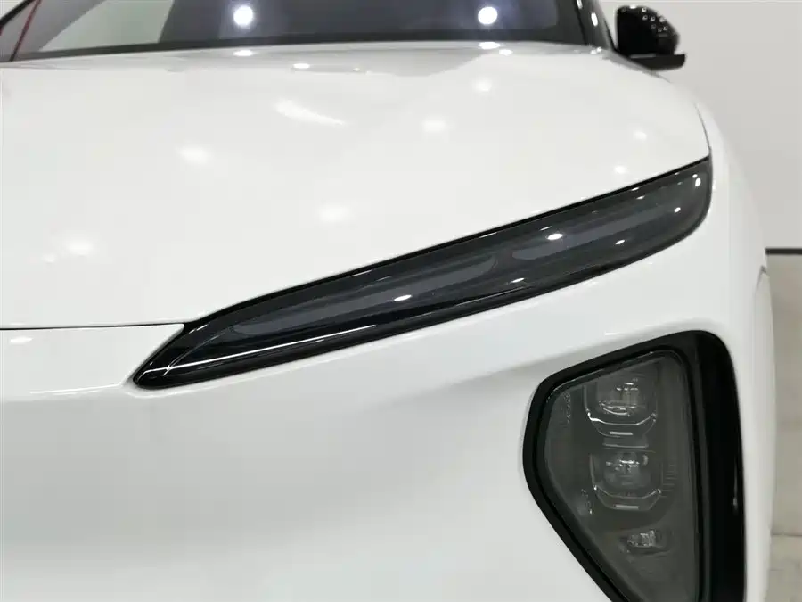 Used NIO ES6 2024 model 75kWh