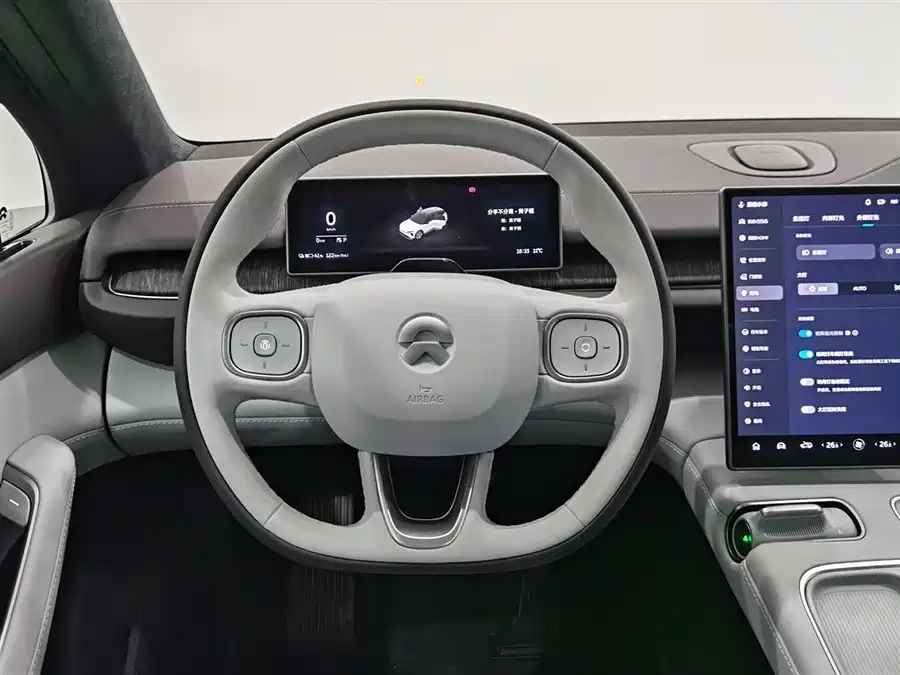 Used NIO ES6 2024 model 75kWh