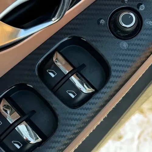 900x675_0_q87_c42_autohomecar__ChxpVmlAFcOAF-fYAAiRl5DisIE506.jpg.webp Used NIO ES8 2018 Founder Edition