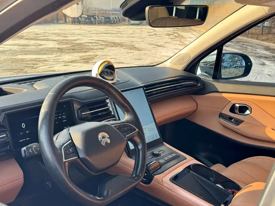 900x675_0_q87_c42_autohomecar__ChxpVmlAFcWAIKE9AAlDU_mITYs770.jpg.webp Used NIO ES8 2018 Founder Edition