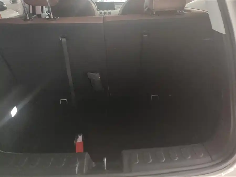 900x675_0_q87_c42_autohomecar__ChxpVmlAsJOACNrPAADrzfya4XY027.jpg.webp Used Wuling Bingo 2023 model 333km Yuexiang model