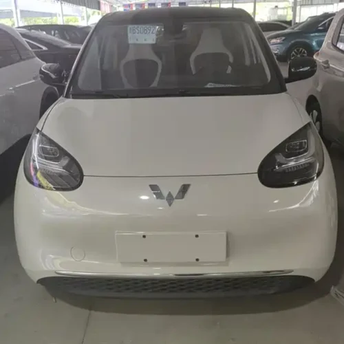 900x675_0_q87_c42_autohomecar__ChxpVmlAsJOADtr2AAE0mzspMqA545.jpg.webp Used Wuling Bingo 2023 model 333km Yuexiang model