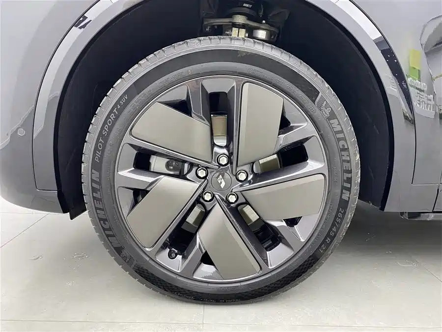 Used Li Auto L9 2024 Ultra