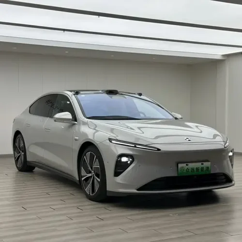 900x675_0_q87_c42_autohomecar__ChxpVmlCWtGAVc2NAAXo0r7-SXY614.jpg.webp Used NIO ET7 2024 75kWh Executive Edition