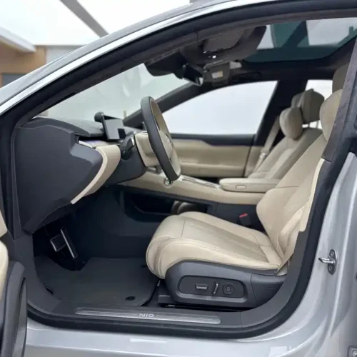 900x675_0_q87_c42_autohomecar__ChxpVmlCWtKANjN9AAZ-7Z4ikTQ598.jpg.webp Used NIO ET7 2024 75kWh Executive Edition