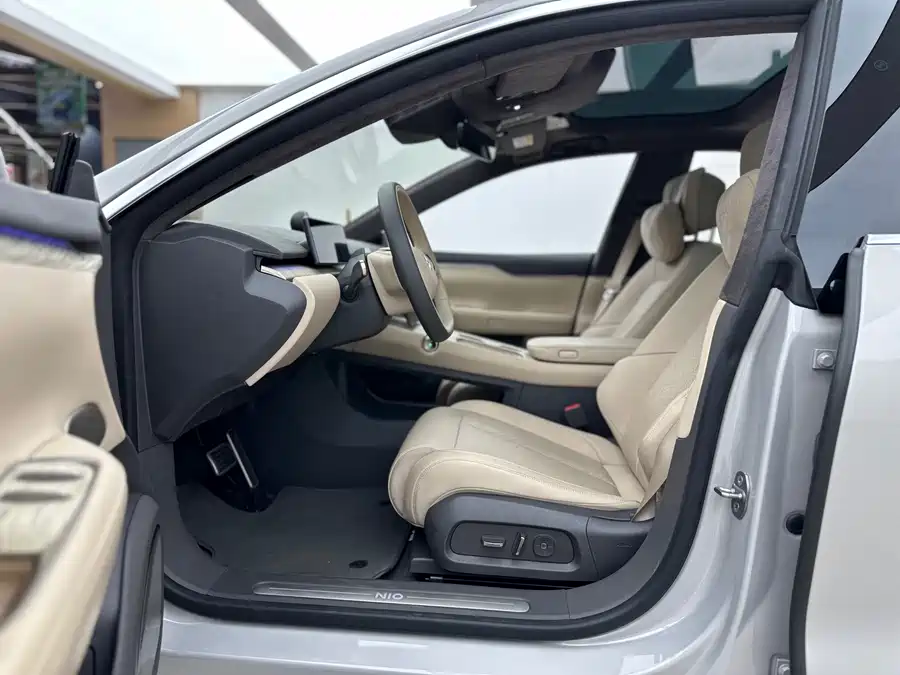 900x675_0_q87_c42_autohomecar__ChxpVmlCWtKANjN9AAZ-7Z4ikTQ598.jpg.webp Used NIO ET7 2024 75kWh Executive Edition