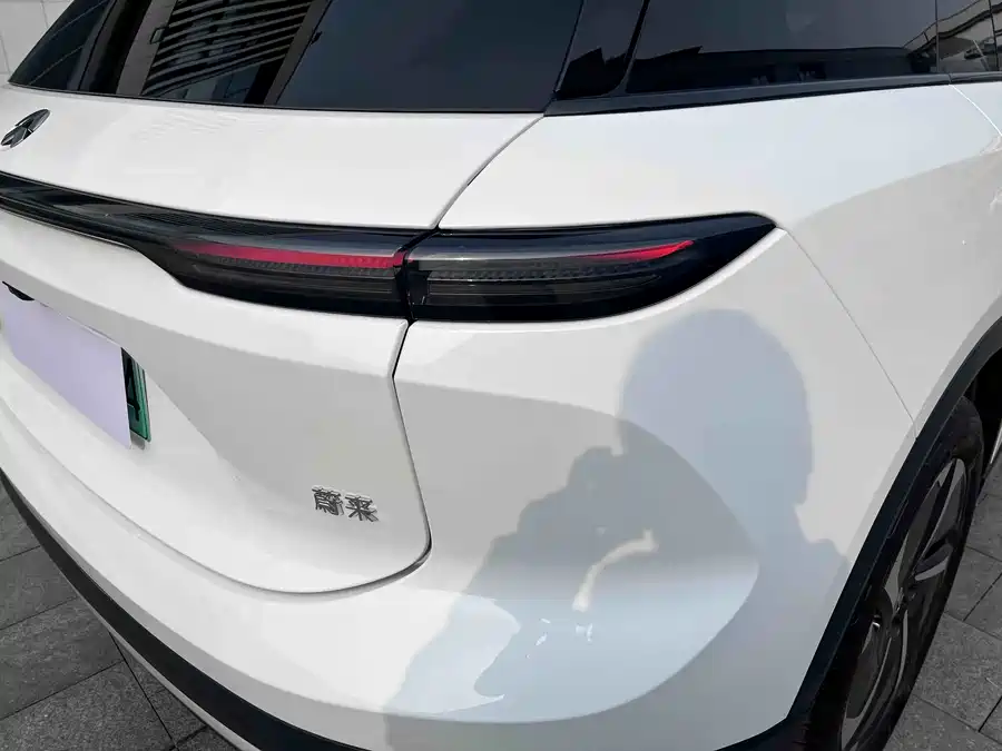 900x675_0_q87_c42_autohomecar__ChxpVmlCXcWAfKuwAAMompLSZe0884.jpg.webp Used NIO ES6 2024 model 75kWh