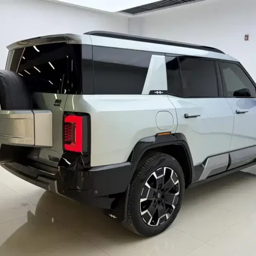 900x675_0_q87_c42_autohomecar__ChxpVmlCd8GAUbQJAAN3dYV20bY307.jpg.webp Used BYD Leopard 8 2025 Zhiyong flagship version 7 seats