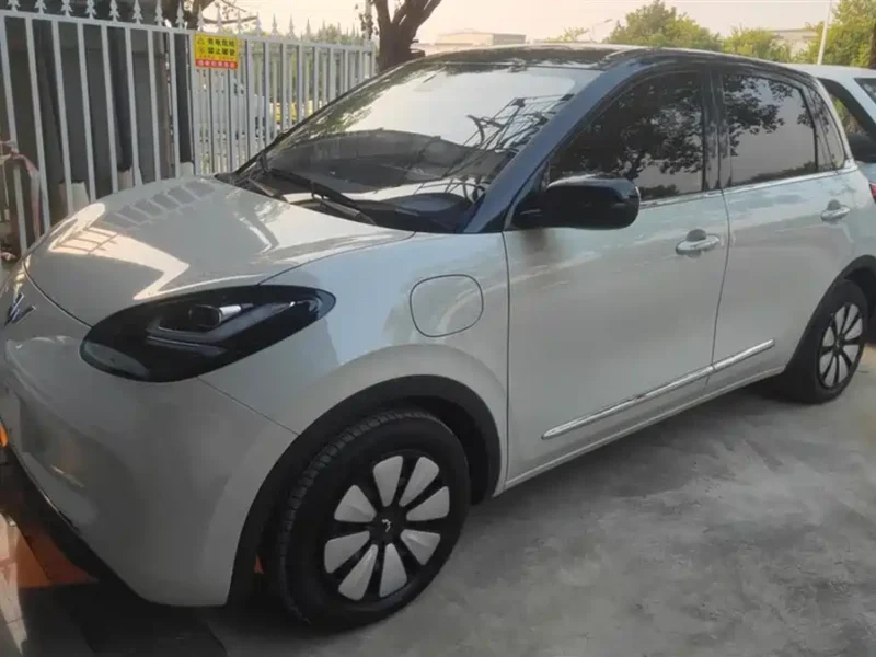 900x675_0_q87_c42_autohomecar__ChxpVmlD5AqAD1elAAGUOUxTjDQ935.jpg.webp Used Wuling Bingo 2024 model 410km Lingxi exclusive model