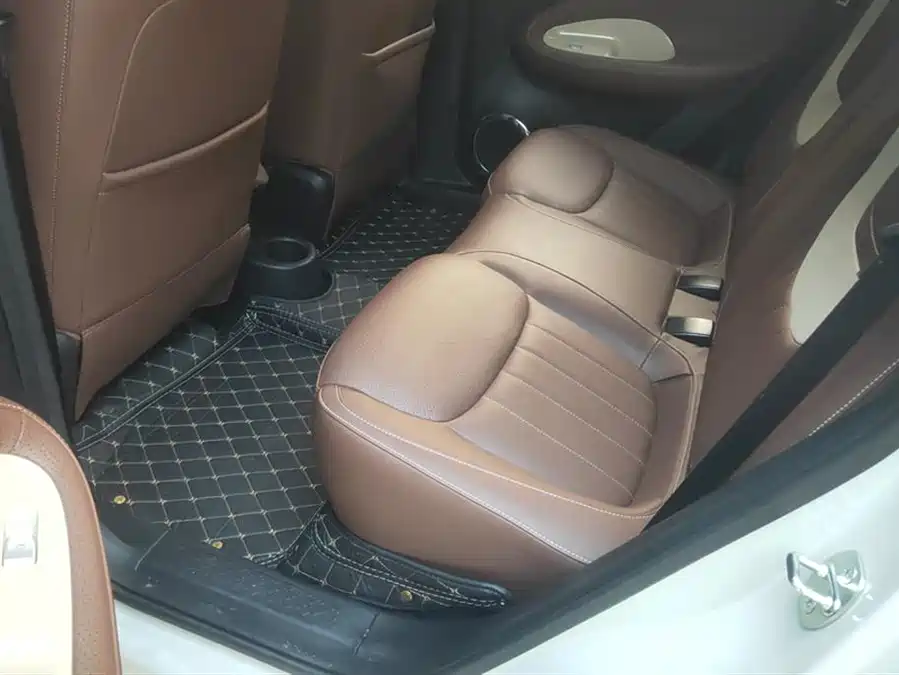 900x675_0_q87_c42_autohomecar__ChxpVmlD5AyAd6kPAAEs2u2TOJE505.jpg.webp Used Wuling Bingo 2024 model 410km Lingxi exclusive model