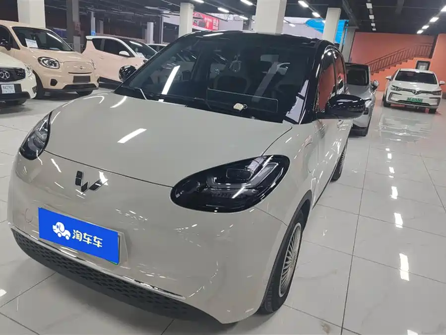 Used Wuling Bingo 2023 model 333km Yuexiang model