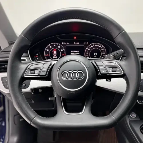 900x675_0_q87_c42_autohomecar__ChxpVmlDXmWAR6FDAAg19aKm56c795.jpg.webp Used Audi A5 (imported) 2019 Sportback 45 TFSI quattro sporty