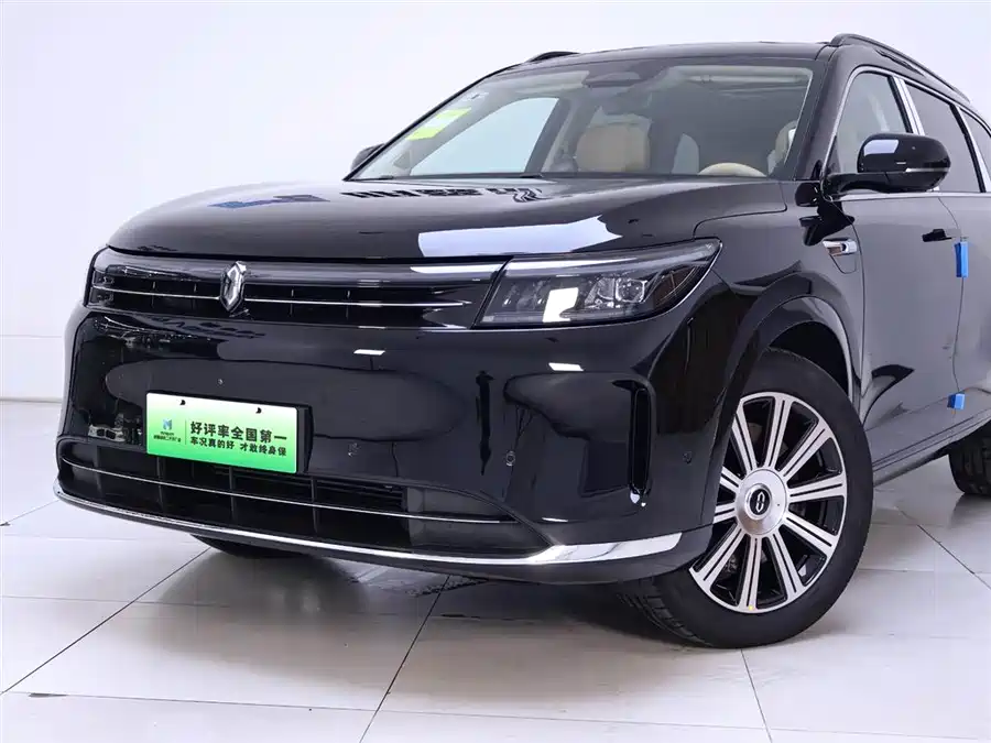 900x675_0_q87_c42_autohomecar__ChxpVmlDYNOAPSzwAAGnHdTf0SQ373.jpg.webp Used HUAWEI AITO M7 2024 1.5T Smart Driving Rear Drive Pro Version 5 Seats