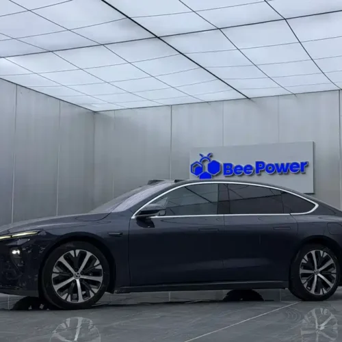 900x675_0_q87_c42_autohomecar__ChxpVmlDqNuAMRixAAQHso4QkhM156.jpg.webp Used NIO ET7 2022 model 100kWh first edition