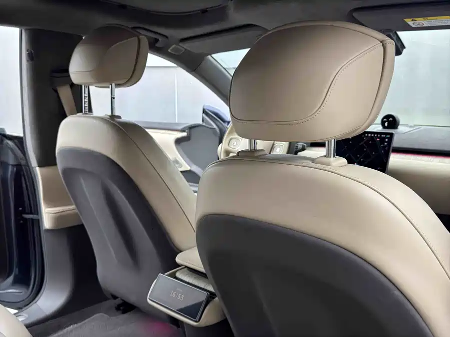 900x675_0_q87_c42_autohomecar__ChxpVmlDqOaAG_81AAMJSnx3_iU145.jpg.webp Used NIO ET7 2022 model 100kWh first edition